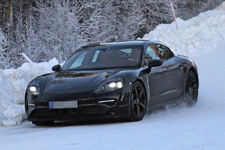 Porsche Mission E Erlkönig