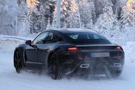 Porsche Mission E Erlkönig