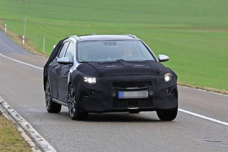 Erlkönig Kia Ceed SUV