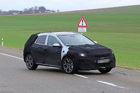 Erlkönig Kia Ceed SUV