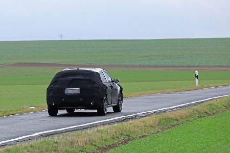 Erlkönig Kia Ceed SUV