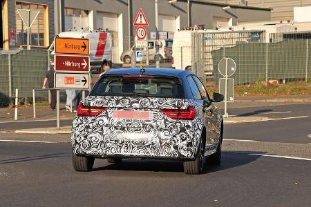 Erlkönig Audi A1 Allroad Quattro