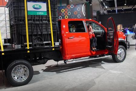 Los Angeles Auto Show 2018 Pro und Contra