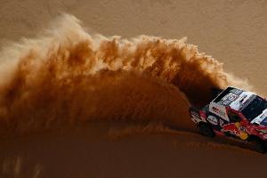 Dakar: Hattrick für Toyota-Pilot Al-Attiyah - Peterhansel vorn