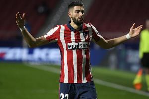 Atletico-Profis Carrasco und Hermoso mit Corona infiziert