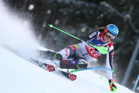 Slalom in Zagreb: Vlhova führt, Dürr gute Achte