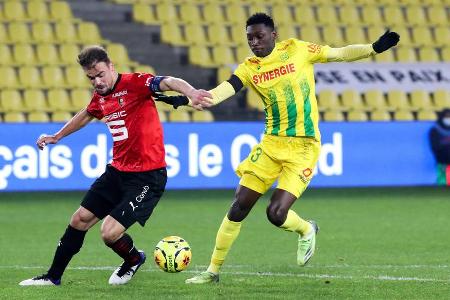 FC Nantes (Vertrag bis 2022) | Frankreich | Eine weitere Alternative für das Sturmzentrum könnte Muani sein. Laut 'Sky' hat ...