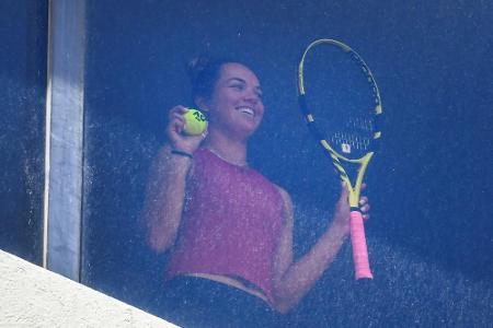 Tennis-Profis weiter in strikter Quarantäne: Tennis-Profis weiter in strikter Quarantäne: