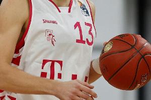 Basketball: Bonn holt Trainer Voigt zurück