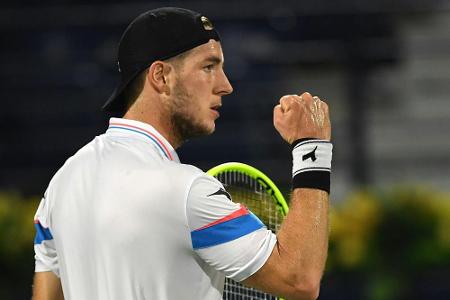 Struff startet mit einem Sieg in die neue Saison Struff startet mit einem Sieg in die neue Saison
