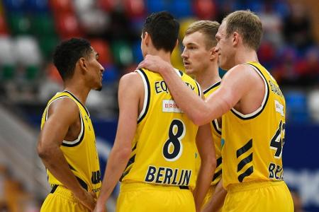 ALBA verliert knapp gegen Titelanwärter ZSKA Moskau ALBA verliert knapp gegen Titelanwärter ZSKA Moskau