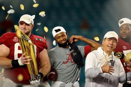 College Football: Smith führt Alabama zum Titel