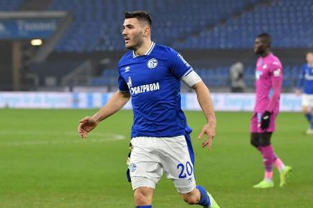 2017 lässt Sead Kolasinac seinen Vertrag auf Schalke auslaufen, um sich den Traum von einem Wechsel in die englische Premier...