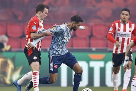 Später Ausgleich: Götze und PSV vergeben Sieg gegen Ajax Später Ausgleich: Götze und PSV vergeben Sieg gegen Ajax