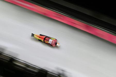 Skeleton-WM: Lölling führt zur Halbzeit - Männer in Lauerstellung Skeleton-WM: Lölling führt zur Halbzeit - Männer in Lauerstellung