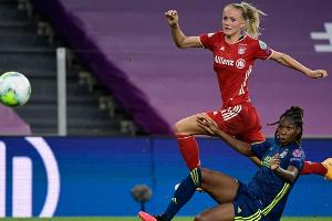 Frauen-BL: Spitzenreiter FC Bayern fertigt auch Bremen ab