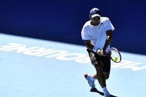 Karazew schlägt Auger-Aliassime und steht im Viertelfinale
