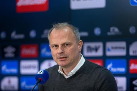 Schneider weist Kritik an Huntelaar-Verpflichtung zurück Schneider weist Kritik an Huntelaar-Verpflichtung zurück