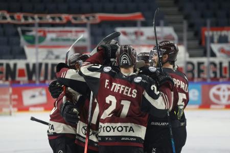 DEL: DEG verliert - Haie setzen Aufholjagd fort DEL: DEG verliert - Haie setzen Aufholjagd fort