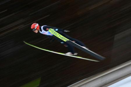 Skispringen: Schmid erhält vierten Startplatz für erste WM-Entscheidung Skispringen: Schmid erhält vierten Startplatz für erste WM-Entscheidung