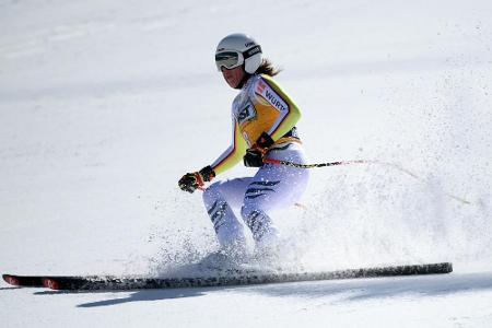 Vize-Weltmeisterin Weidle in Val di Fassa auf dem Podest