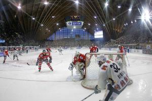 DEL: Eisbären Berlin gewinnen in Iserlohn