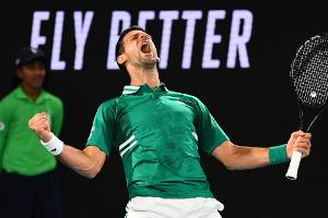 Angeschlagener Djokovic gewinnt dramatisches Match - Achtelfinale in Gefahr