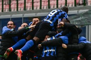 Derby della Madonnina: Inter schlägt AC deutlich - Lukaku stark
