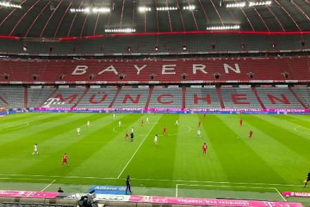 FC Bayern beklagt Umsatzeinbußen in seinen Stores von über 50 Prozent FC Bayern beklagt Umsatzeinbußen in seinen Stores von über 50 Prozent