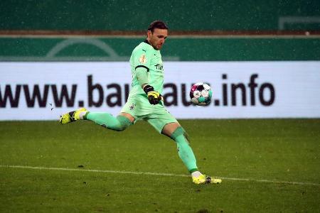 In der laufenden Saison sprang der 32-jährige Tobias Sippel beim 1:1 gegen Hertha für den verletzten Yann Sommer ein und war...