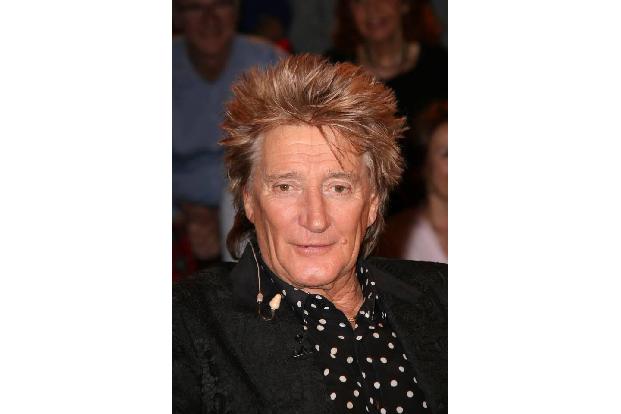 Rod Stewart musste einmal einem Autodieb helfen, sein Auto zu klauen - der Mann hatte ihn mit einer Waffe bedroht. 