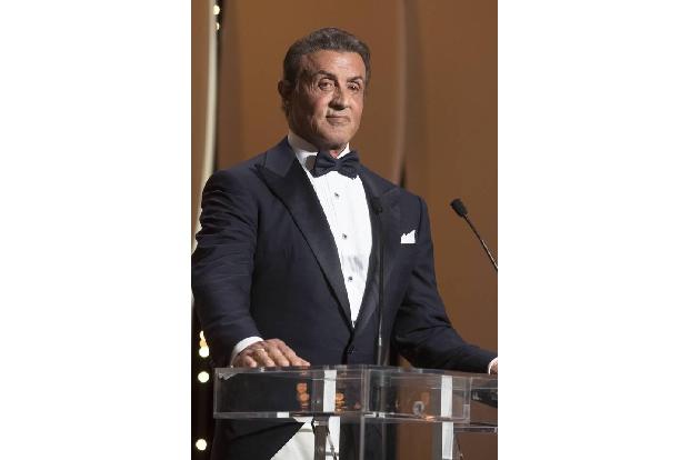 Sylvester Stallone wurde 1994 ein wertvoller, extra für ihn aufgemotzter 1950er Mercury gestohlen, der in seinem Film 'Cobra...