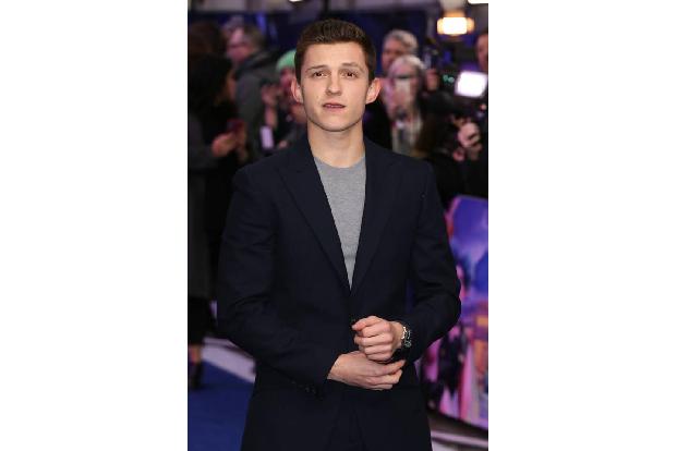 Tom Holland ist als Spider-Man weltberühmt geworden, aber er hätte auch in 'Star Wars: Das Erwachen der Macht' den Helden sp... Tom Holland ist als Spider-Man weltberühmt geworden, aber er hätte auch in 'Star Wars: Das Erwachen der Macht' den Helden sp...