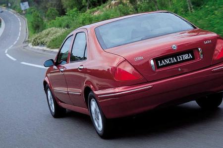 Lancia Lybra (1999-2005): Kennen Sie den noch?