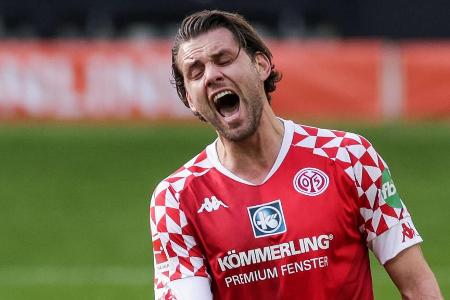 Stresste mit seiner körperbetonten Spielweise seine Gegenspieler phasenweise immens. Verschaffte sich so in der gefährlichen...