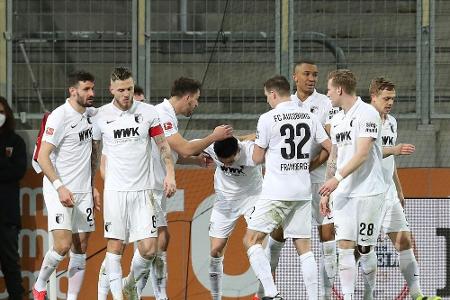 Nach Jubelfoto: DFB verwarnt FC Augsburg Nach Jubelfoto: DFB verwarnt FC Augsburg