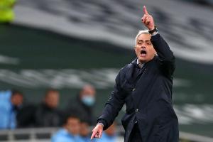 Mourinho kritisiert Spielergeneration: "Egoismus, Eigeninteressen, Berater"