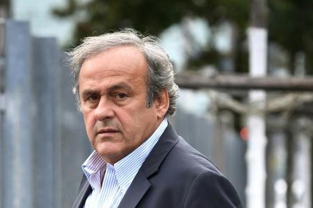 Platini sechs Stunden von Schweizer Staatsanwalt befragt Platini sechs Stunden von Schweizer Staatsanwalt befragt
