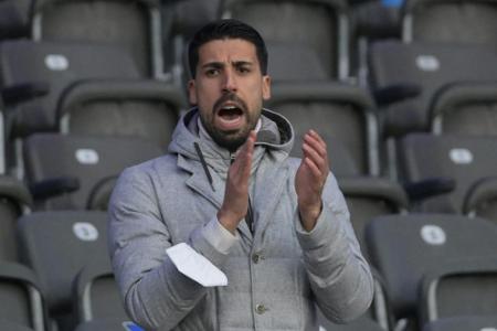 Masken-Muffel Khedira von DFB-Kontrollausschuss ermahnt