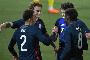 Mit vier Bundesliga-Profis: USA bezwingen Jamaika