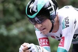 Kämna bei Chaves-Sieg nach Solofahrt geschluckt - Yates weiter vorn