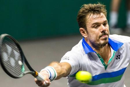 Tennis: Wawrinka fällt nach Fuß-Operation Tennis: Wawrinka fällt nach Fuß-Operation