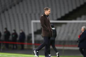 De Boer nach Qualipleite trotzig: "Muss hier nicht heulen"