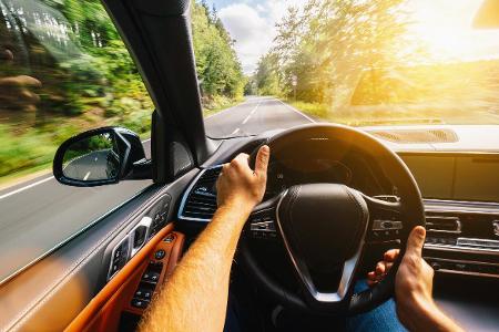 Autofahrer am Steuer