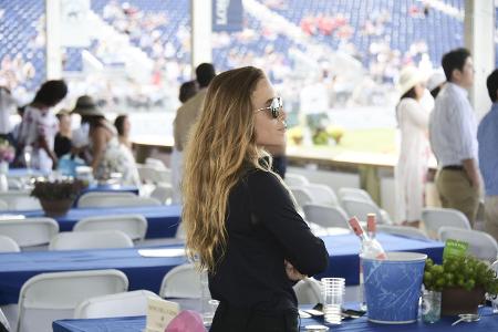 ...hat bei der Hampton Classic Horseshow anscheinend eine Dauerkarte und macht damit schon fast der Queen in Ascot Konkurren...