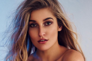 "Love Island" -Star Sandra zeigt viel nackte Haut 