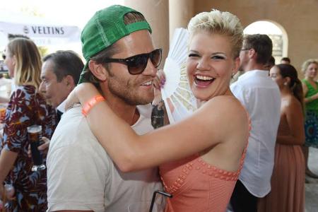 ...Paul Janke - ja, genau, 'The Bachelor' 2012 - einen guten Freund gefunden. Beide gehören nämlich auf dem Ballermann zum F...