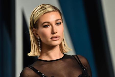 Trump oder Biden: Wen die Promis unterstützen Hailey Bieber