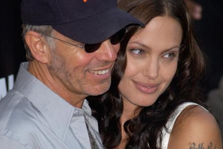 2000 heiratete Angelina Jolie (44) Billy Bob Thornton (63). Ihren Liebsten verewigte sie sogar auf der Haut. Nach der Scheid...
