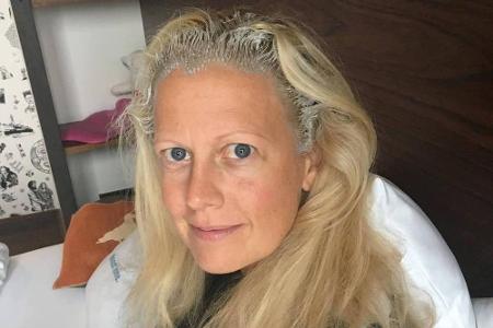 Moderatorin Barbara Schöneberger braucht ihr ungeschminktes Gesicht nicht zu verstecken.